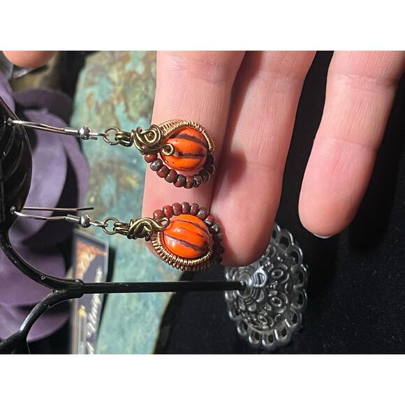 Handmade Wire Wrap Earrings Pumpkins - Picture 1 of 10